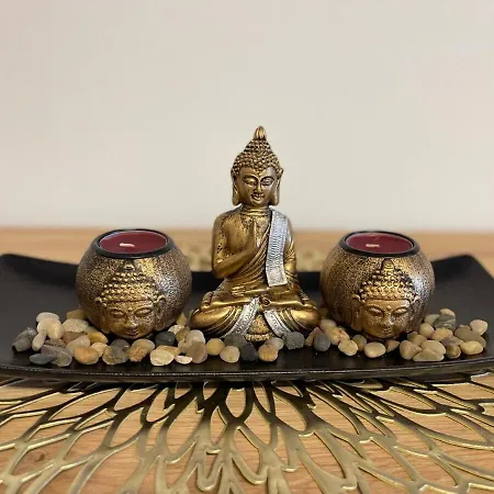 Modern With Flair 公寓