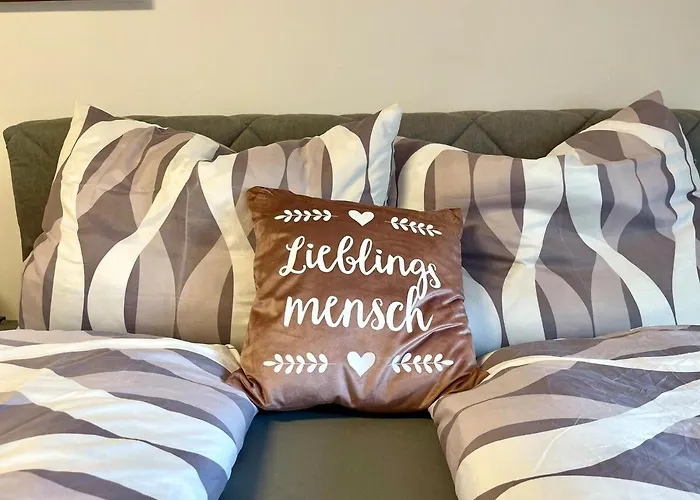 Modern With Flair 公寓